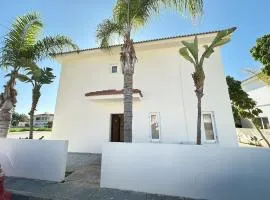 Villa Coconuts - Nissi Beach