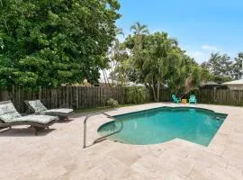 Welcome to Bolero Oasis - In the heart if Naples - Close to Beaches and Restaurants