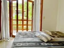 Hospedagem Chris Art Music