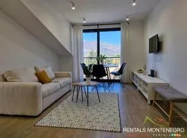 Mini Condo 26 DL 1 bed penthouse 2 min to sea、ティヴァトのコンドミニアム