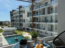 Stay and Chill -Luxury Studio in Kato Paphos