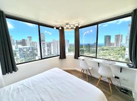 Hawaiian Monarch OCEAN & CANAL View - Newly Renovated - Waikiki Studio，位于檀香山的公寓