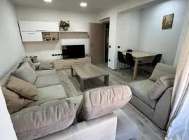 Tirana Skanderbeg corner flat