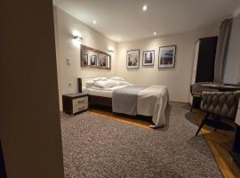 Pokoje Bardzo Gościnne، فندق في كارباش