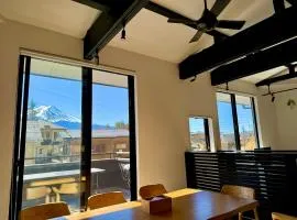 リノベーションされた一軒家で富士山と自然 BBQを満喫 villa voyage