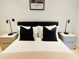 Executive Apt -Steps To Tube -Quick Access To Central London