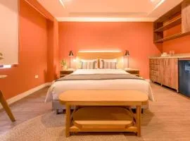 Comfort and Style -Exclusive Area in El Tesoro 307