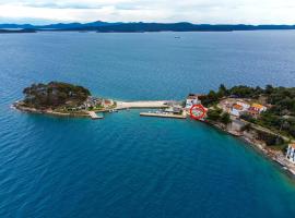 Apartments by the sea Savar, Dugi otok - 23087, hotel en Veli Rat
