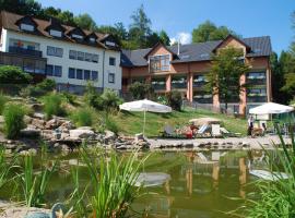 Hundehotel Bergfried, hotel v destinaci Rötz
