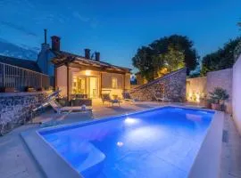 Awesome Home In Novi Vinodolski