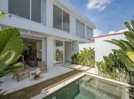 Villa Pia Pererenan