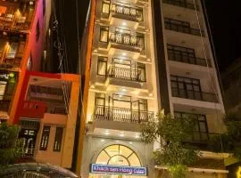 Hồng Gấm Hotel