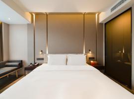 Atour Hotel Dalian North Station Huanan Plaza, hotel cerca de Aeropuerto Internacional de Dalian-Zhoushuizi - DLC, Dalian