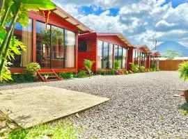 Tribu Bungalow 1 Modern and Centrally Located