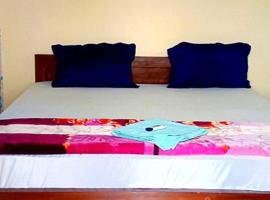 Unicorn guest house, hotel a Jāmb
