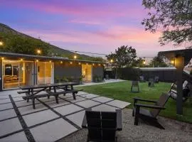 Malibu Beach House by Stay Awhile Villas