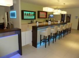 Holiday Inn Express Neunkirchen by IHG, kj&aelig;ledyrvennlige hoteller i Neunkirchen