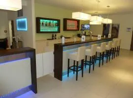 諾因基興智選假日酒店