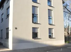 Modern Apartment in B'heim EG Nr 2