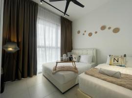 Le Petit Suite - 8 Pax Sea View Infinity Pool, hotel a George Town