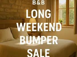 LONG WEEKEND BUMPER OFFER- Transit,Airport,Downtown Minutes Drive