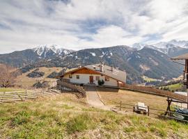 Bergbauernhof Zeppenhof, hotel in Santa Valpurga