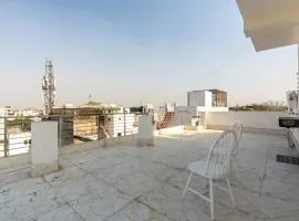 Homlee-Value 1 BR-Central Delhi-terrace-view-lift