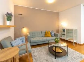 Cozy Central Duplex Garden & Family Comfort