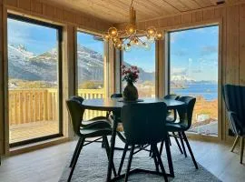 Premium Chalet with Grand View