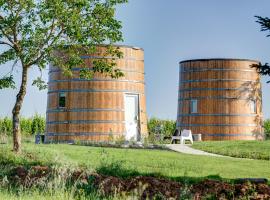 Coup 2 Foudres, hotel poblíž významného místa Grotte Célestine, Saint-Jean-de-Blaignac