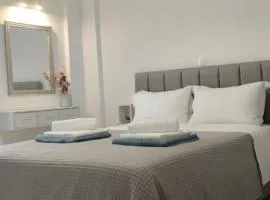 Sea-Cret Beachfront Apartment