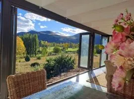 127 Clarens Golf Villa