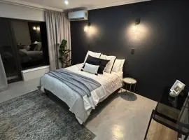 The Perfect Stay Somerset 1