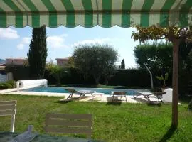 Entre plage et vignobles Maison trois chambres