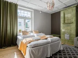 Unique Renovated Studio with Perfect Location