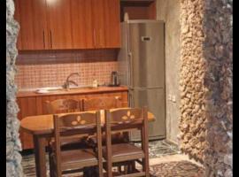 first floor apartment, hotel i Korçë