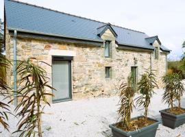 Maison de vacances avec SPA, hôtel à Martinvast