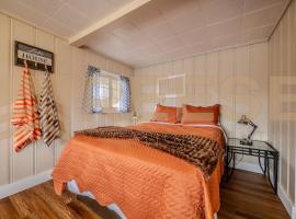 Beach Cabin #3, hotel v destinácii Lake Ozark