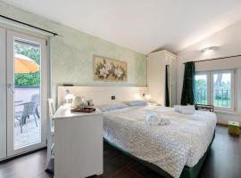 Villa La Baia, hotel in San Felice del Benaco