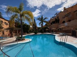 Riviera Del Sol Apartment