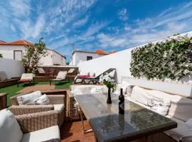 Villa Tricia 6 Bedroom Las Americas