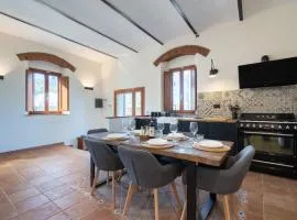 30 Min from Florence Jacuzzi, Wi-Fi & Parking
