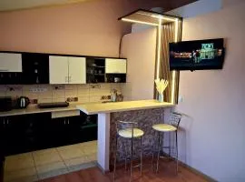 Studio apartments in center NEW 5 floor Без ліфту