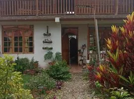 Yanesh Haus cuartos