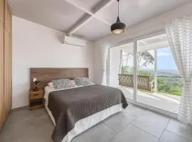 Amazing Oceanview Villa with Private Pool - Fast WiFi