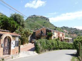 Mediterraneo - Finestra sul mare, hotel in Contrada Mastrissa