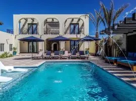 Paz del Mar Room 05 Guacamaya Roja