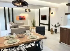 Hermes Luxury Apartment