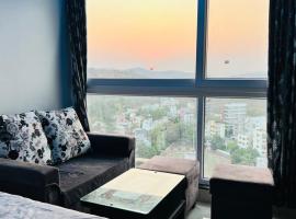 Paradise at 16th, hotel en Pune