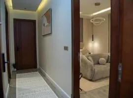 Quiet Studio with Smart Entry Roses